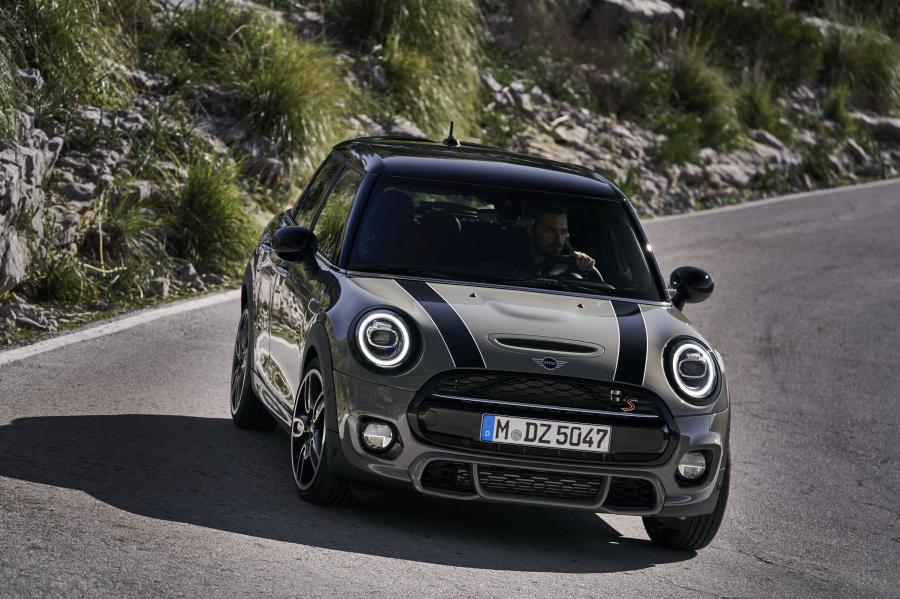  Mini Cooper S 5-Door (F56) 2018 года  (WW) (фото 34 из 86)